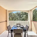 Classe 2 Etoiles Avec Terrasse A 50m De La De Pramousquier * Le Rayol-Canadel-sur-Mer